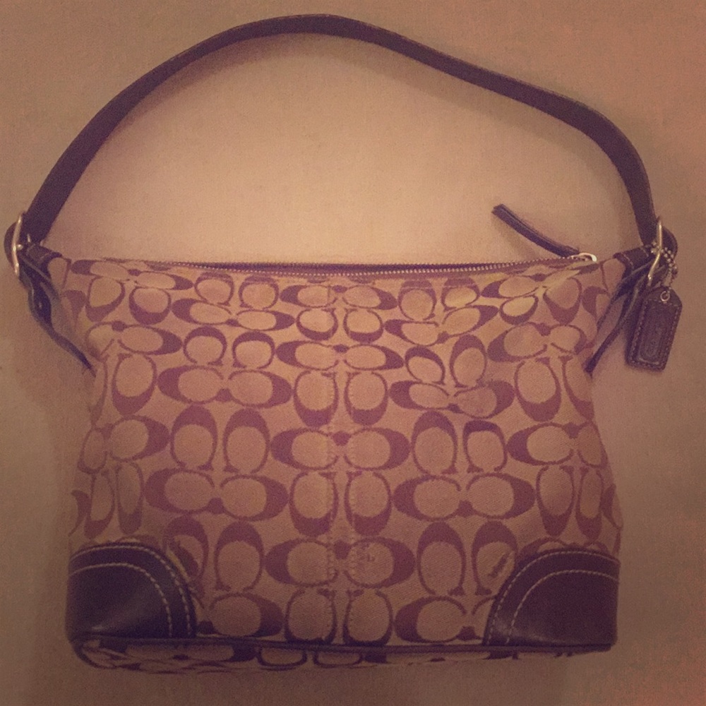 Vintage Coach signature hobo purse; Brown & Beige